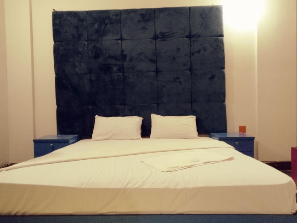Room 1